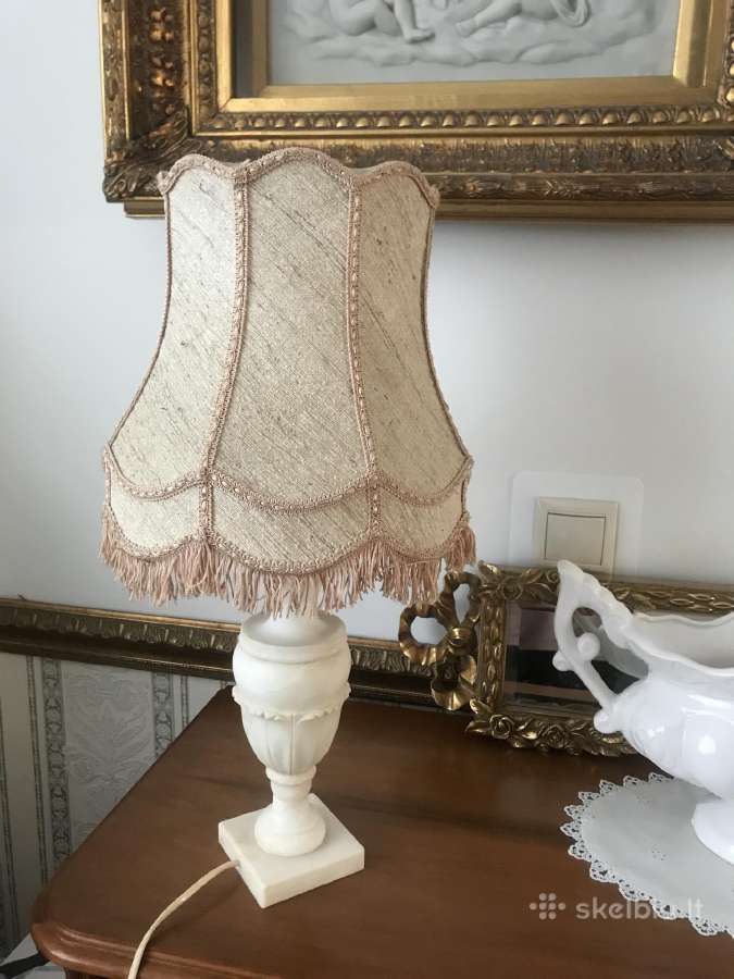 Pastatomi šviestuvai - nuotraukos Nr. 23