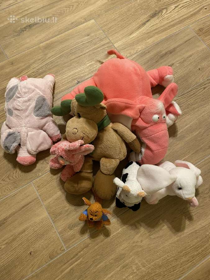 Parduodami įvairūs daiktai kūdikiams
