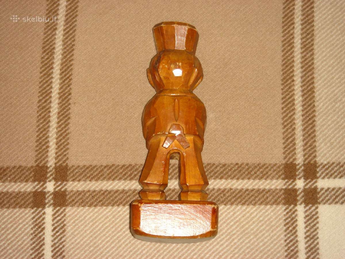Vyrejo statulele - nuotraukos Nr. 4