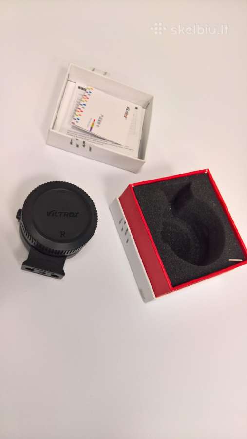 Viltrox Ef-EOS R mount adapter