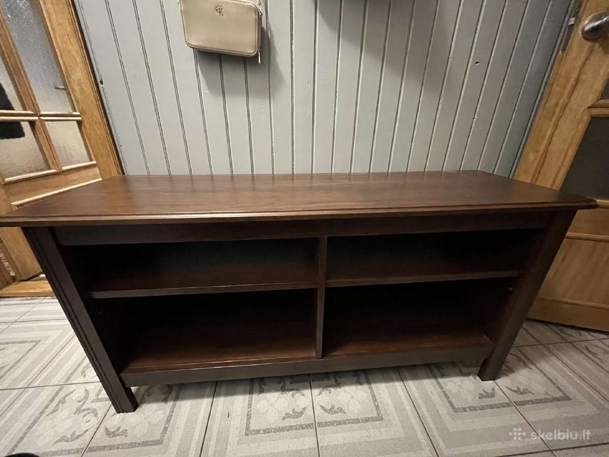 Ikea spintele