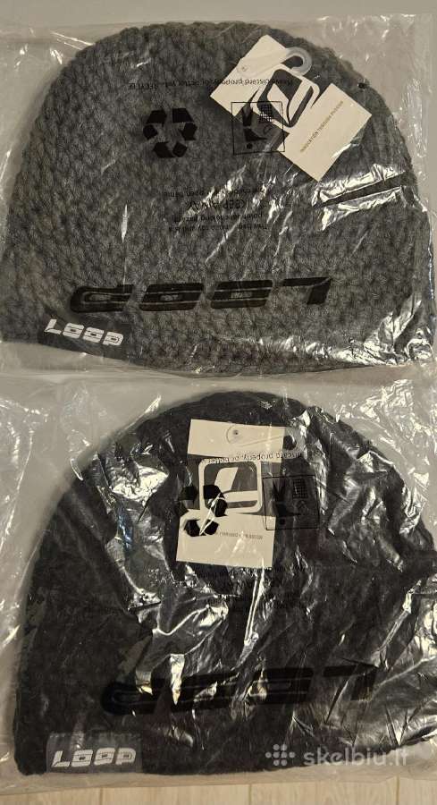 Loop Chunk Beanie