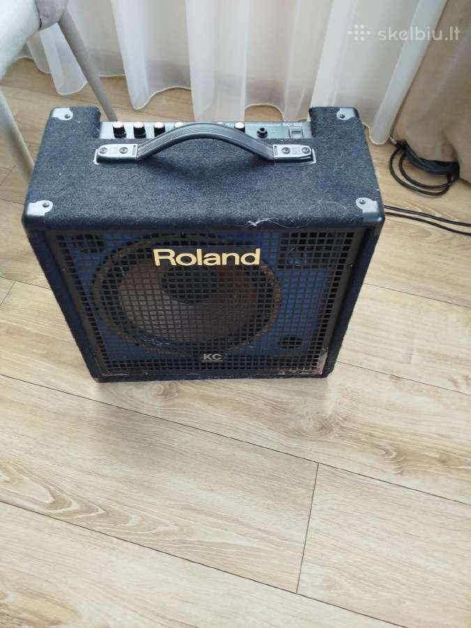 Roland Kc 150