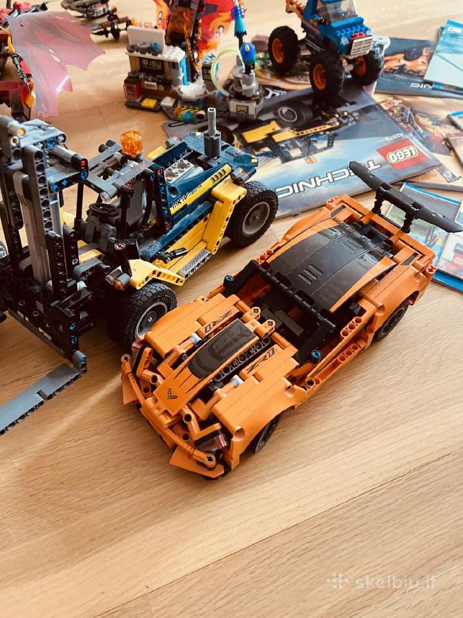Lego sudetas su knygutem