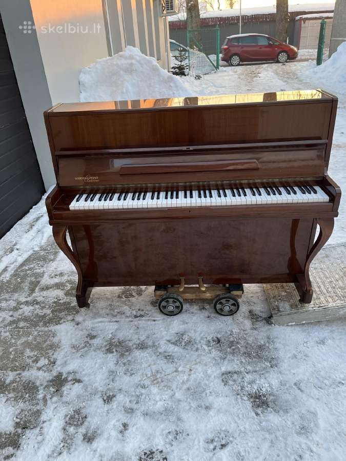 Pianinai - nuotraukos Nr. 8