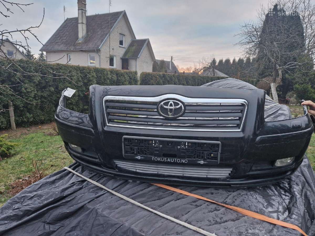 Bamperis Toyota Avensis 2003-2005