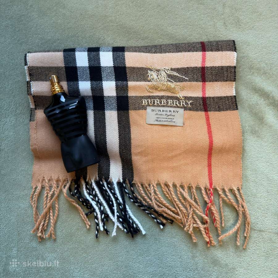 Burberry šalikas