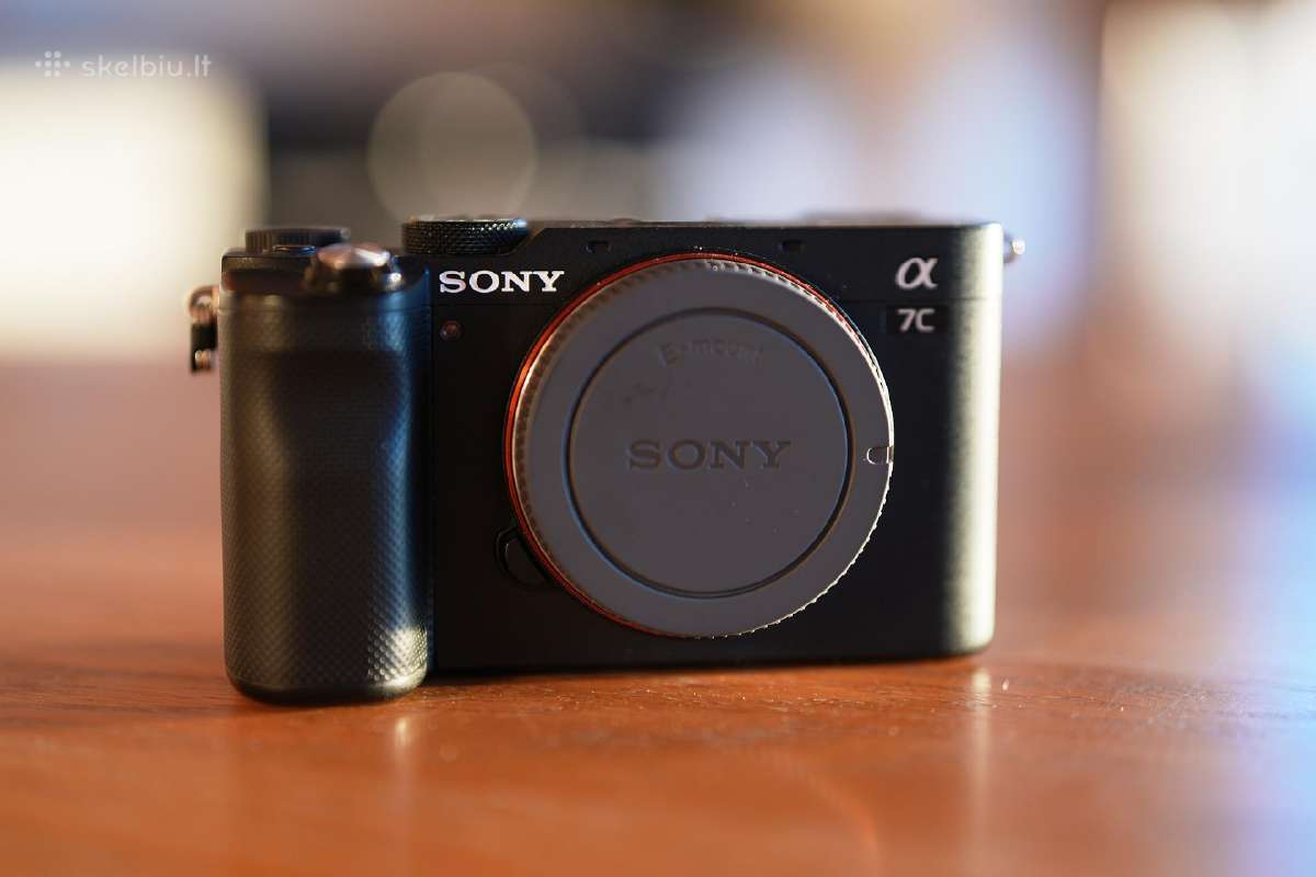 Sony Alpha 7c (A7c) (Body)