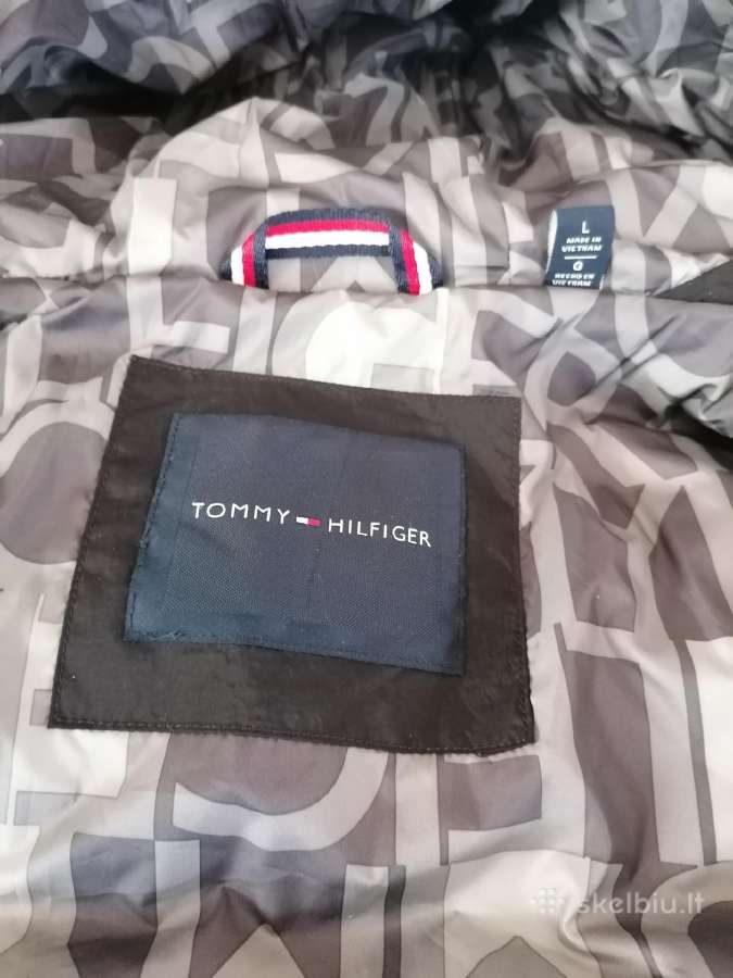 Tommy Hilfiger striuke - nuotraukos Nr. 4