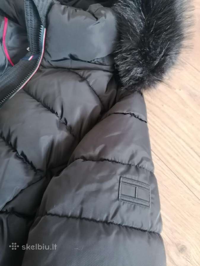 Tommy Hilfiger striuke - nuotraukos Nr. 2