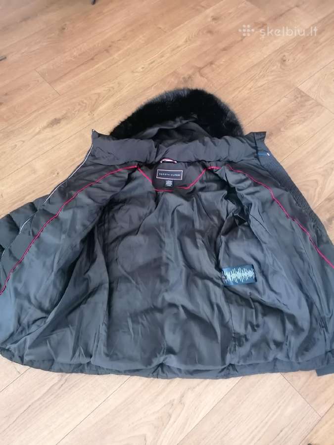 Tommy Hilfiger striuke - nuotraukos Nr. 4