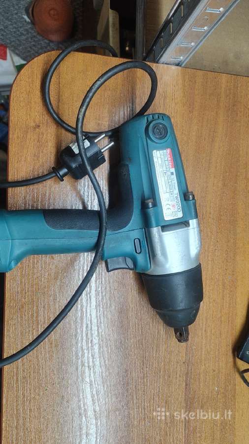 Makita Smūginis Veržliaraktis Tw0200