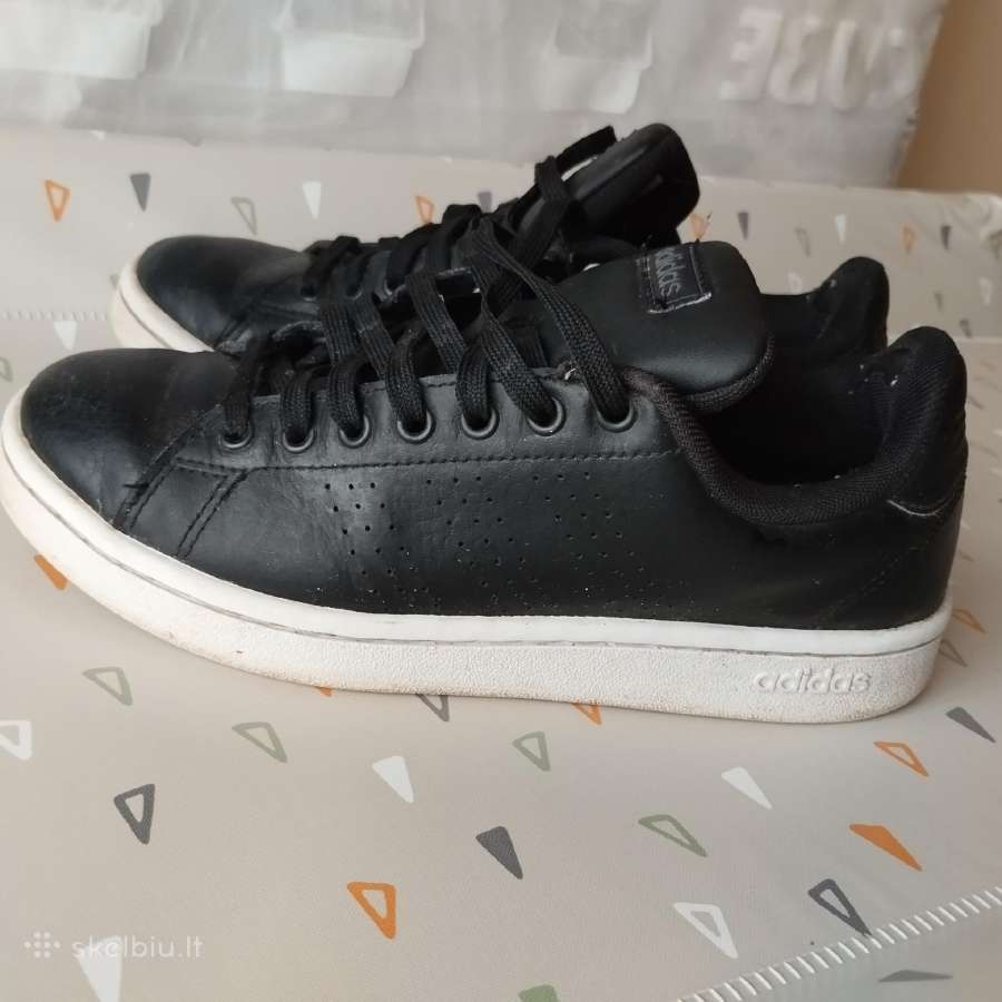 Adidas kedai - nuotraukos Nr. 3