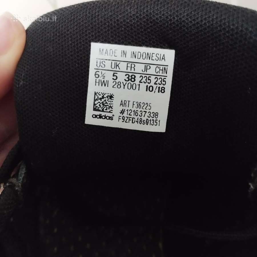 Adidas kedai - nuotraukos Nr. 5