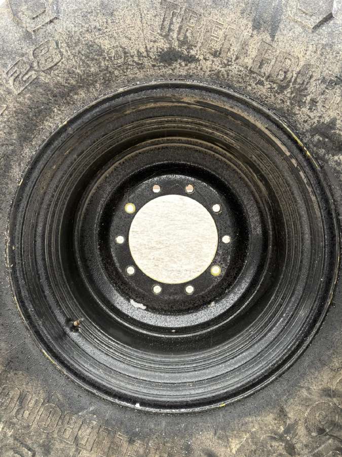 650/65/r42 600/65/r28 Trelleborg ratai - nuotraukos Nr. 17