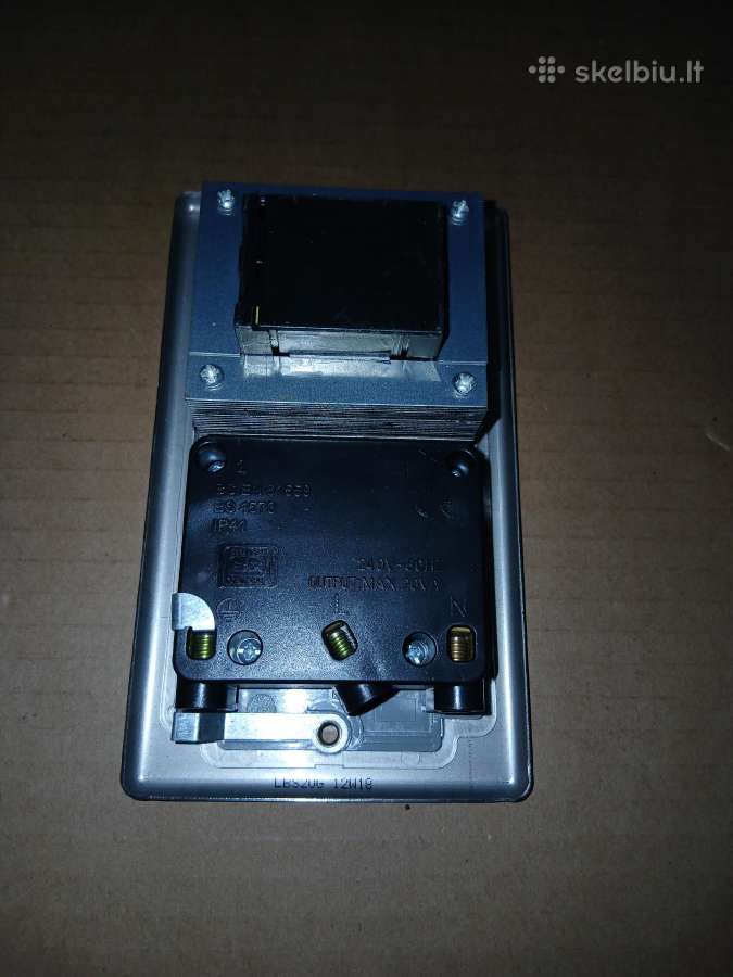 Transformatorius 230-115 V