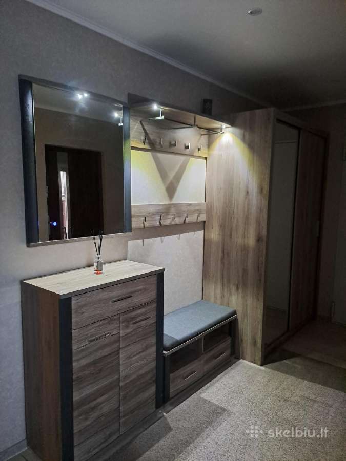 Prieškambario baldų komplektas