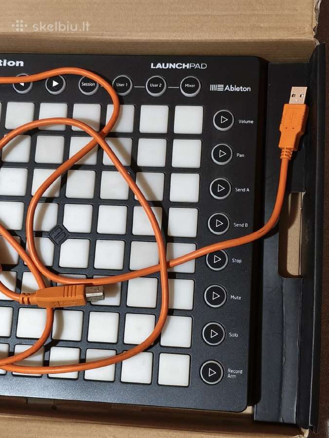 Novation Launchpad Midi instrumentas - nuotraukos Nr. 4