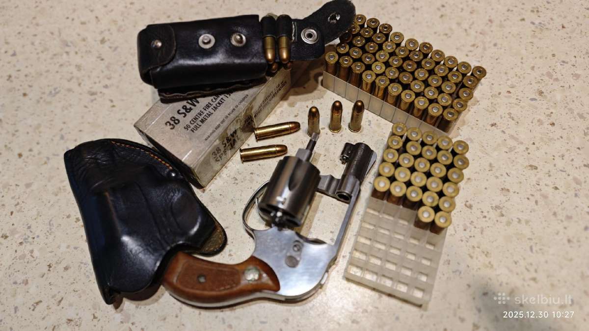 Parduodamas Smith & Wesson Revolveris savigynai - nuotraukos Nr. 10