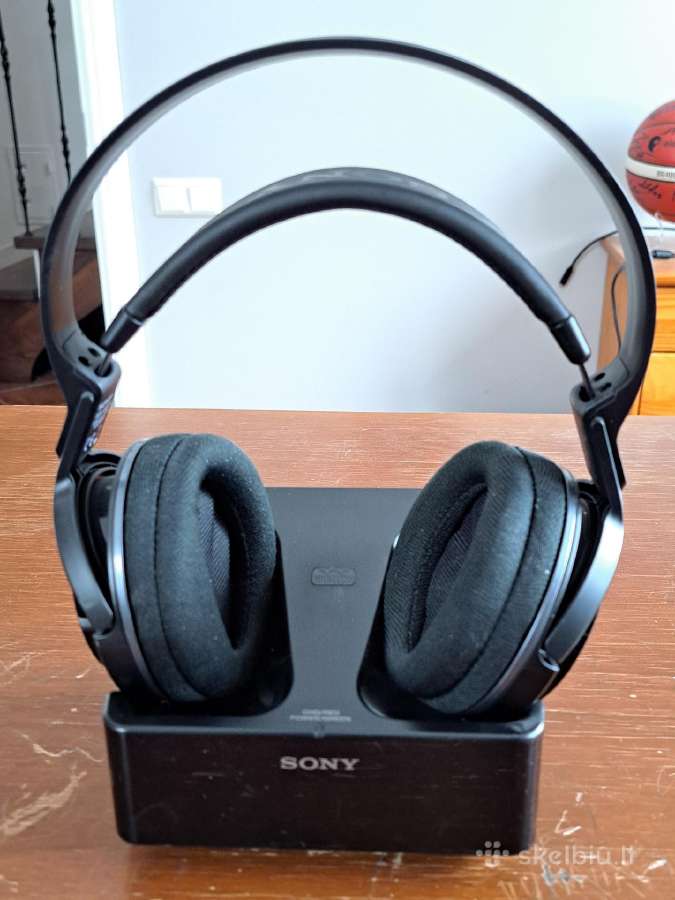 Parduodamos Sony ausinės