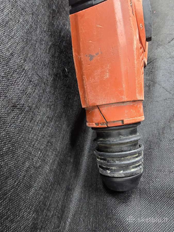 Hilti irankiai perforatoriai lazeriai ir kita - nuotraukos Nr. 22