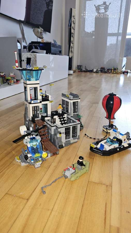 Lego Prison Island 60130