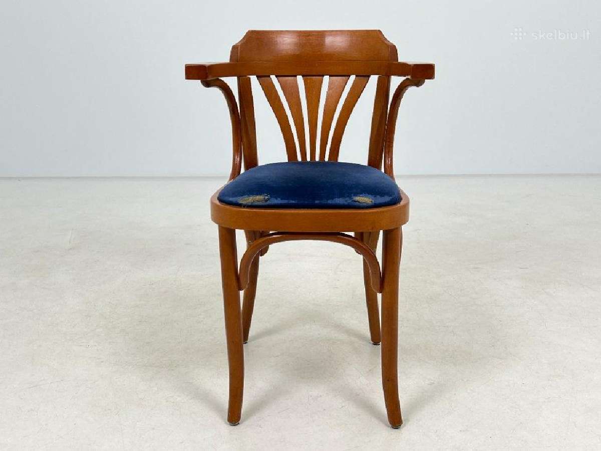 Thonet stiliaus krėslas