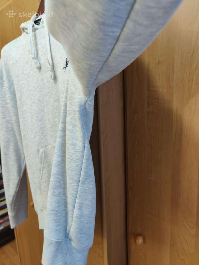 Ba grupės "H8" limited grey hoodie su apyrankė - nuotraukos Nr. 4