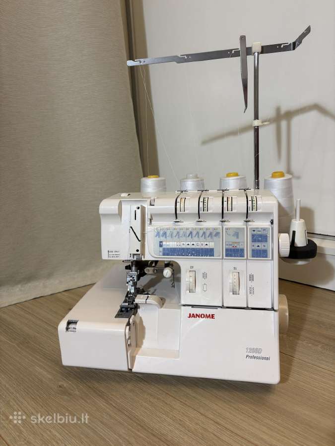 Overlokas plokščiasiūlė Janome 1200d