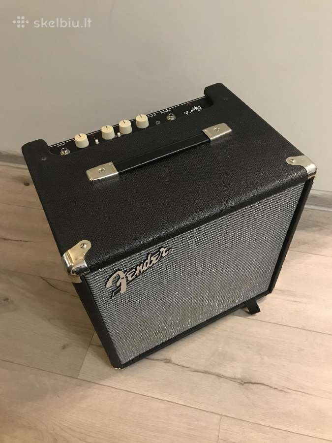 Fender Rumble 25 bosinės gitaros stiprintuvas