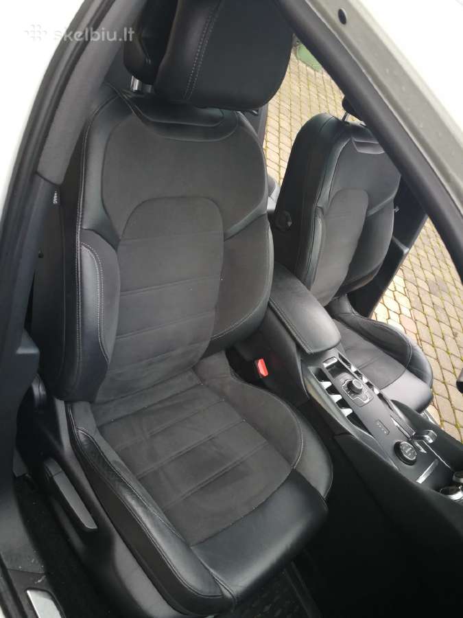 DS5 oda salonas dalim. Airbag, parktronik ir kita.