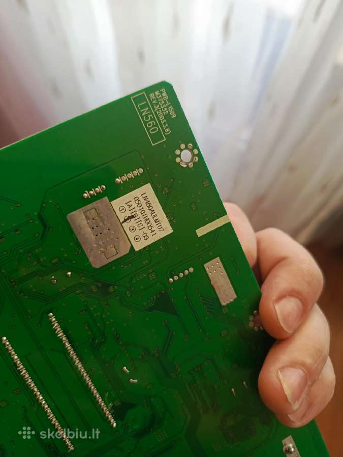 Televizoriaus ir kompiuterio plokštės dalys - nuotraukos Nr. 10