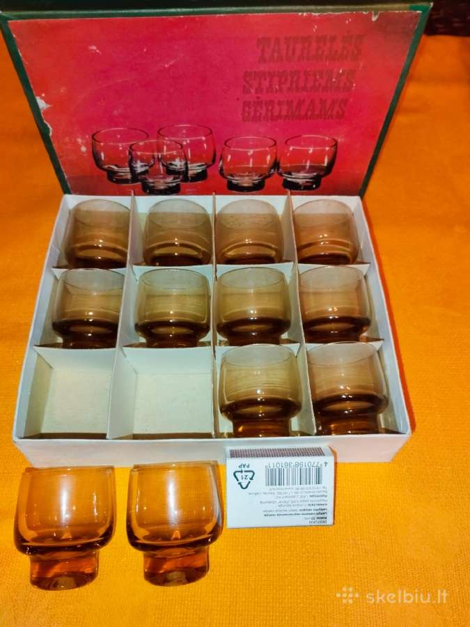 Stikliuku rinkinys. 12 vnt.
