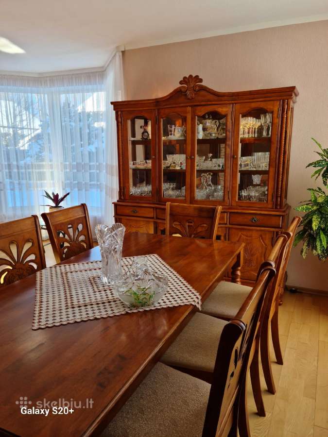 Parduodamas medžio masyvo 4 d.svetainės komplektas - nuotraukos Nr. 3