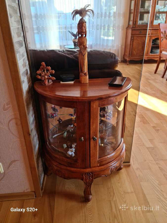 Parduodamas medžio masyvo 4 d.svetainės komplektas - nuotraukos Nr. 12