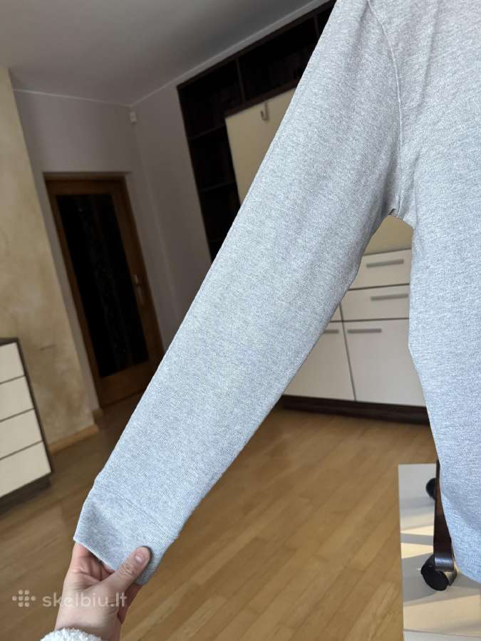 Adidas moteriškas megztukas M dydis - nuotraukos Nr. 10