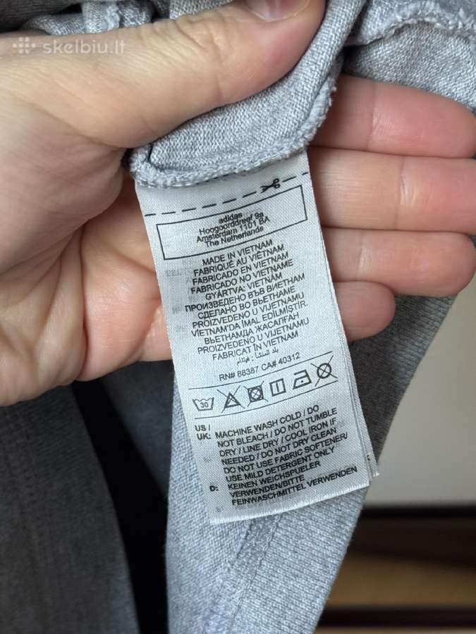 Adidas moteriškas megztukas M dydis - nuotraukos Nr. 13