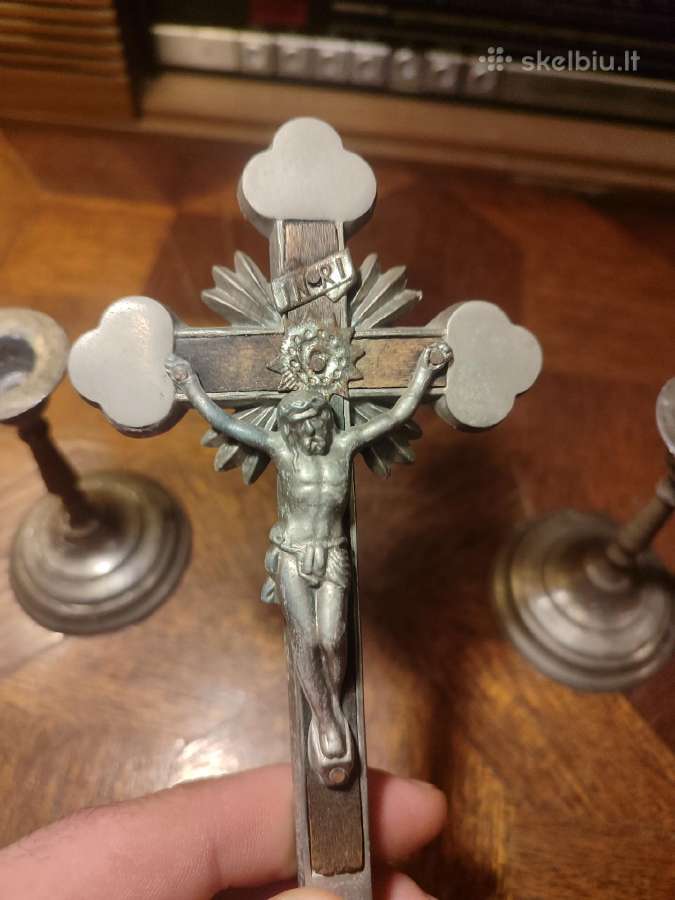 Religija kryžius ir žvakidės - nuotraukos Nr. 3