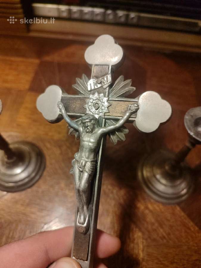 Religija kryžius ir žvakidės - nuotraukos Nr. 5