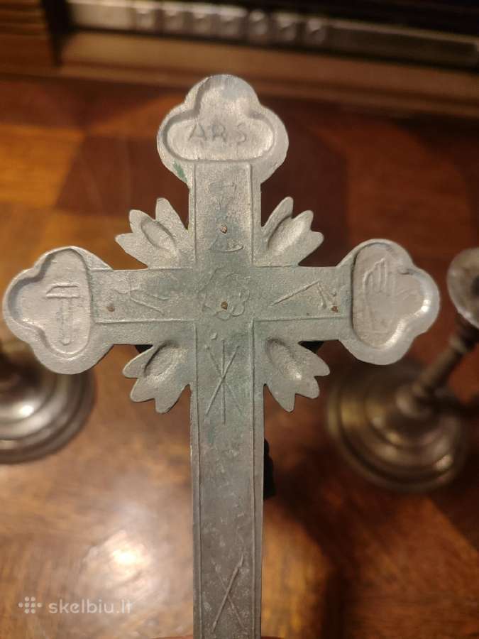 Religija kryžius ir žvakidės - nuotraukos Nr. 9
