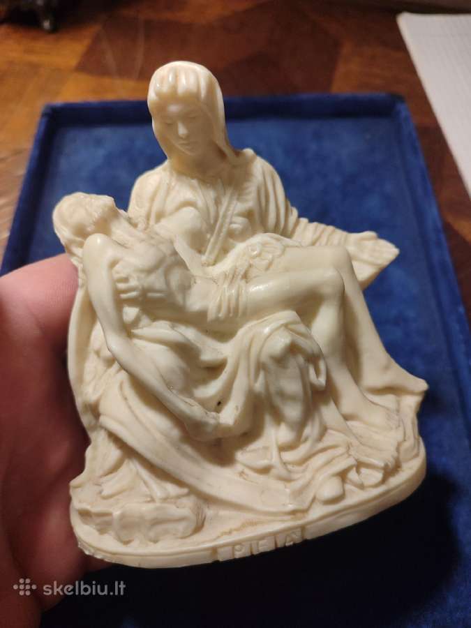 Religija Pieta antikvaras