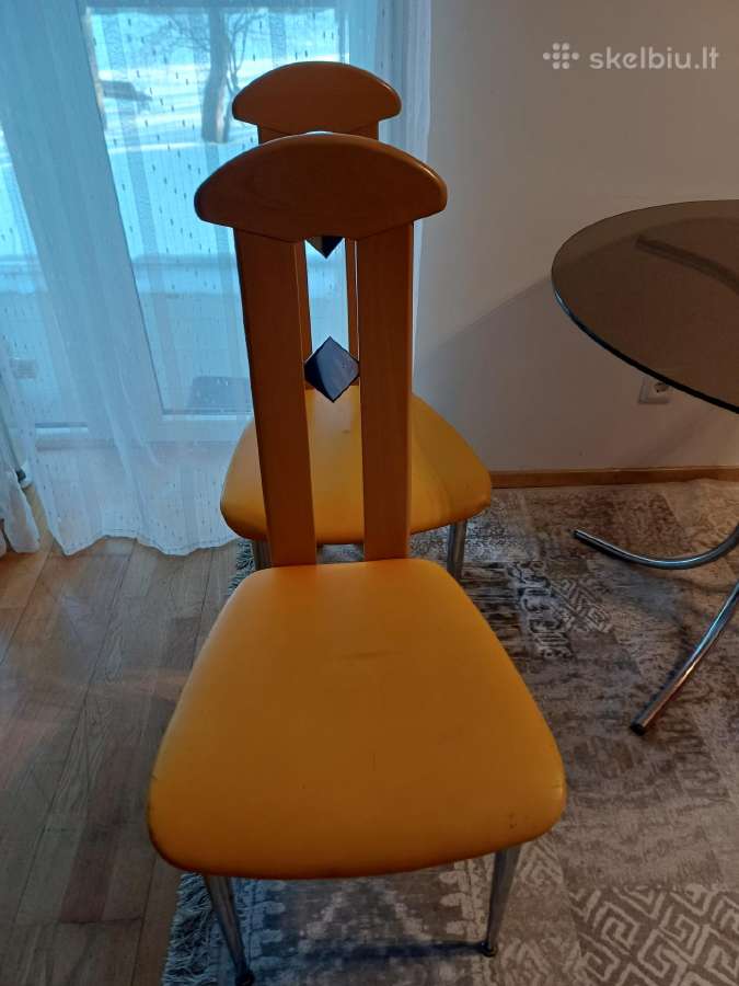 Kėdės tik 8 eur už 1 vnt yra 4 vnt