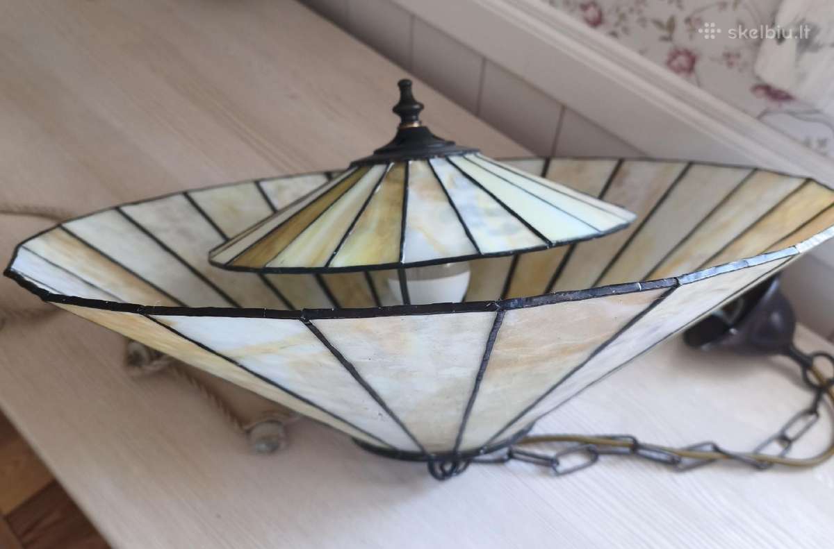 Unikalus Tiffany stiliaus lubinis šviestuvas - nuotraukos Nr. 4