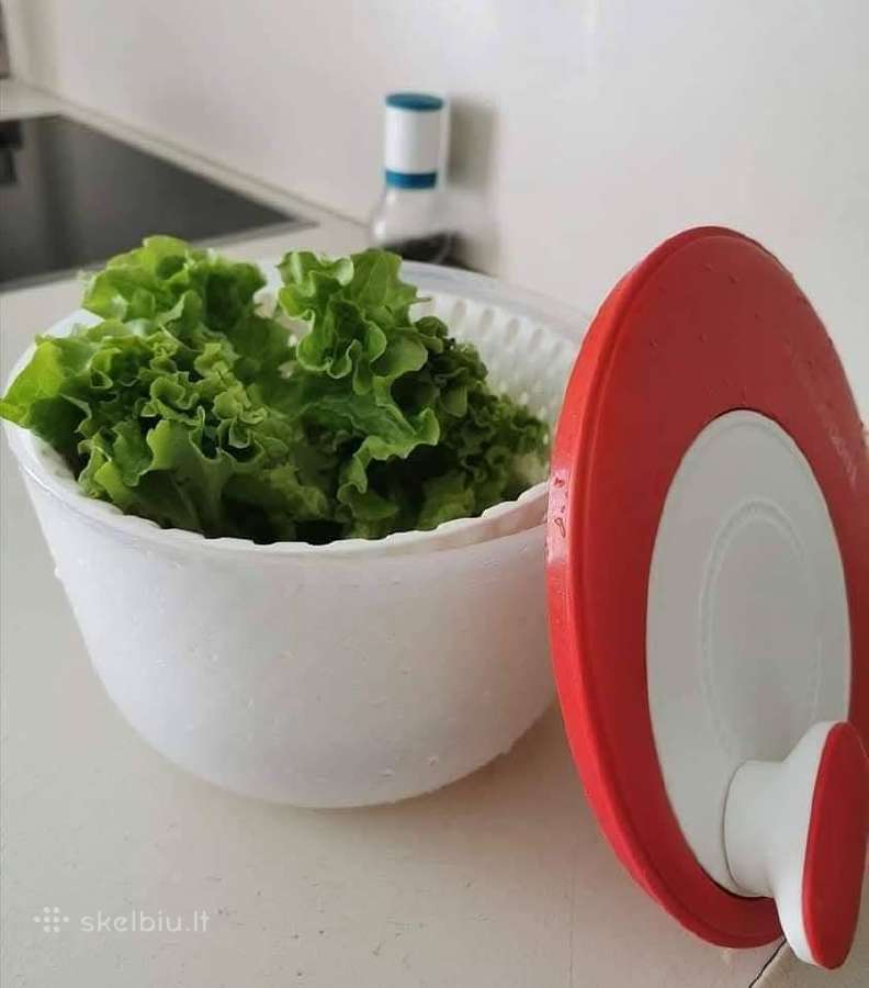 Tupperware salotų centrifūga