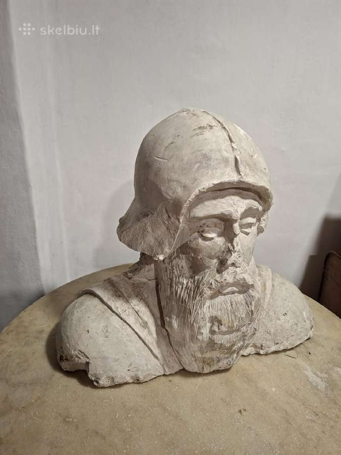 Gipsinis biustas