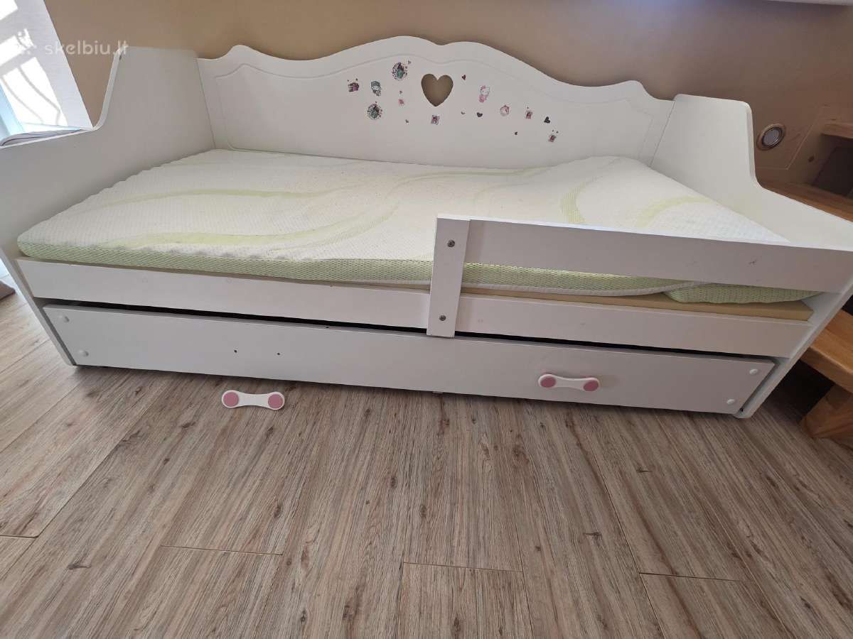 Vaikiška lova