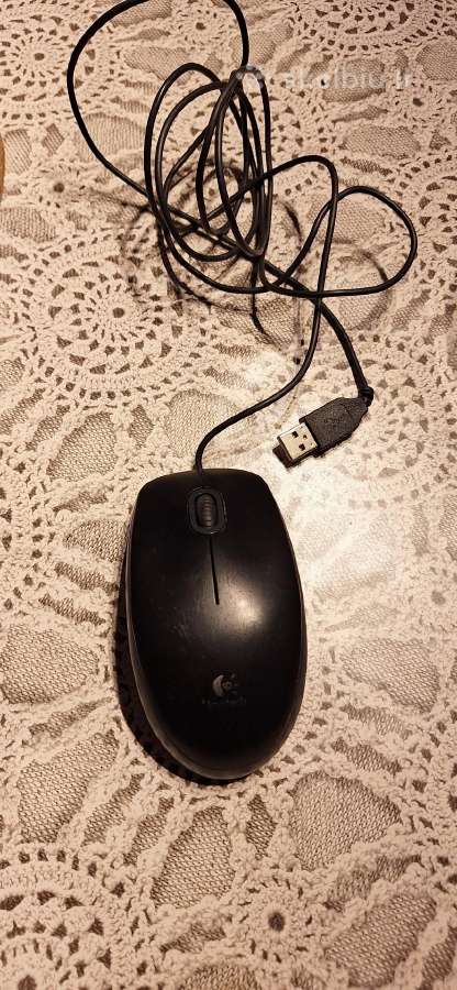 Pelė kompiuteriui Logitech