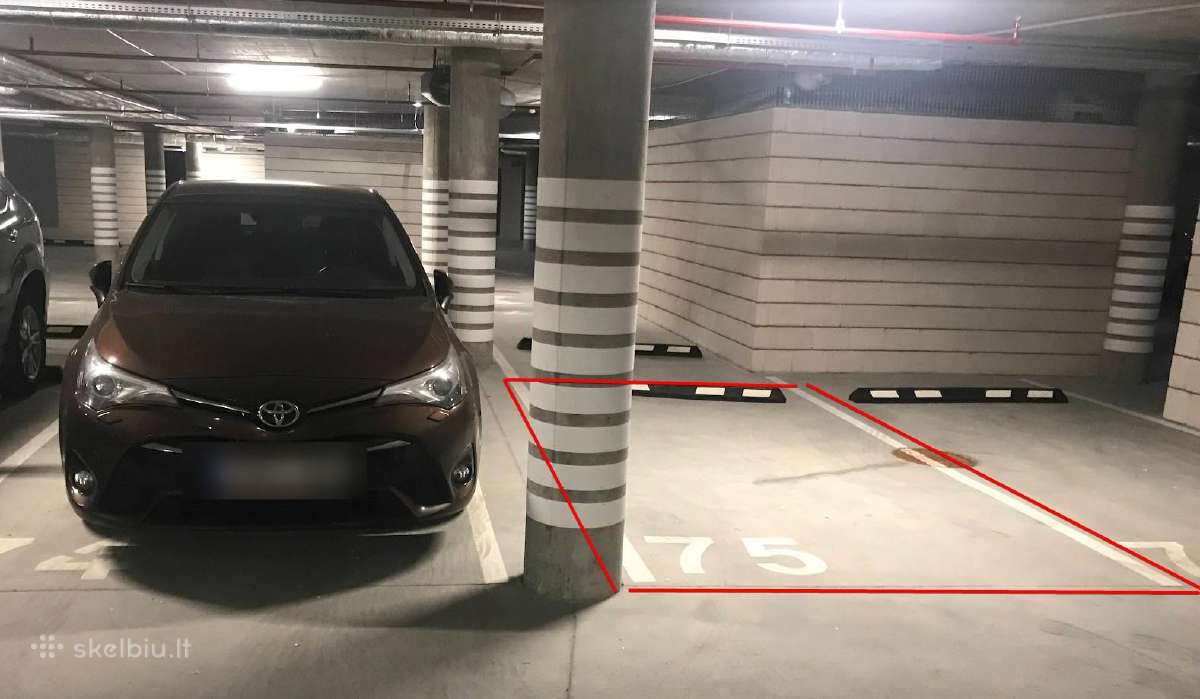 Nuomojama vieta automobiliui požeminėje aikštelėje