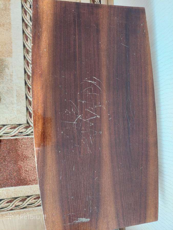 Parduodu nedidelį, vintažinį kavos staliuką - nuotraukos Nr. 2