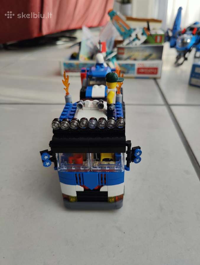 Lego 31085, Keliaujantis kaskadininkų pasirodymas - nuotraukos Nr. 4